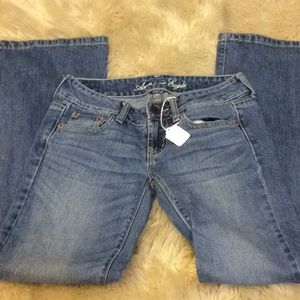 American eagle stretch
